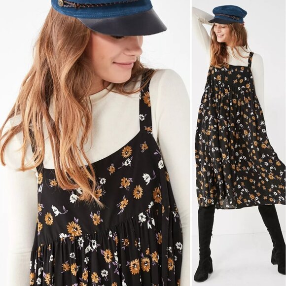 Urban Outfitters Black and Gold Floral Midi Dress - Picture 12 of 12